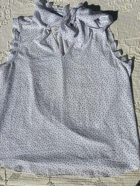 Women’s Fever White Polka Dot Tie-Neck Sleeveless Camisole- Size Large NWT